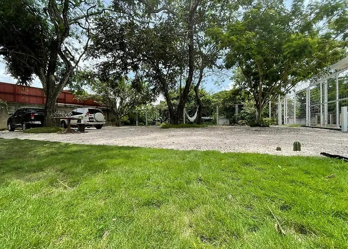 Casa Buda Cerca Del Aeropuerto Apartment *