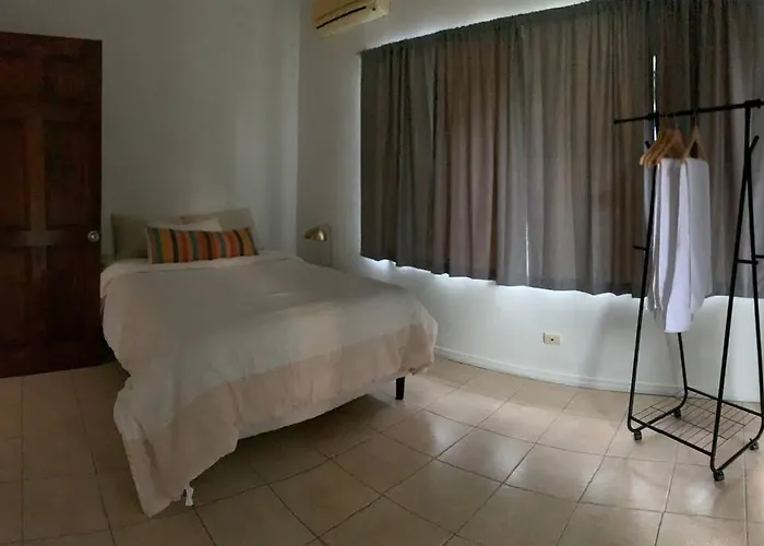 Apartment Casa Buda Cerca Del Aeropuerto *